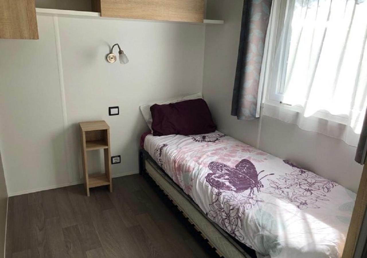 Mobilhome Cosy - Espace Aquatique - Lac Gastes Dış mekan fotoğraf